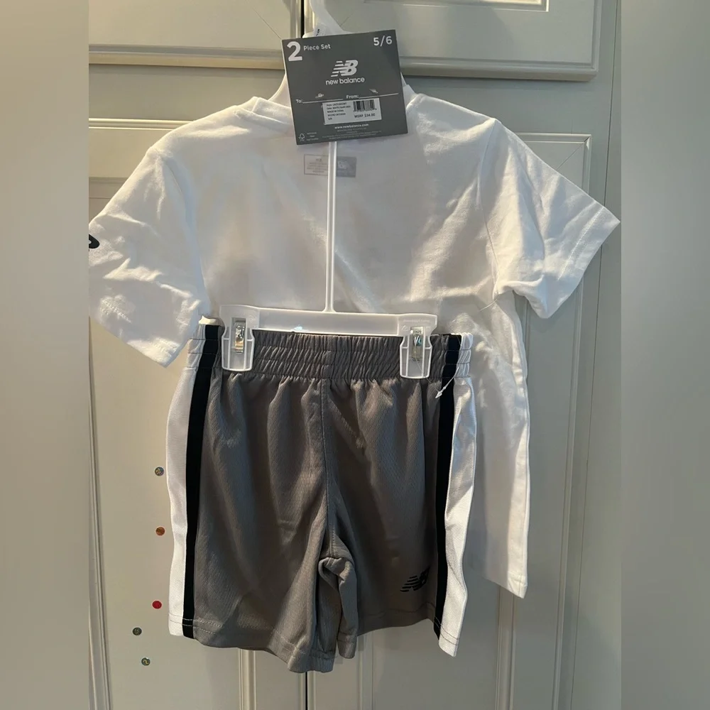 New Balance Boys Performance Short Set 2 Piece, White , Size 5-6, New With Tags